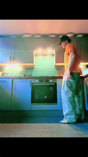 Oldskool Rave Dance Styles: Perfecting the Moves