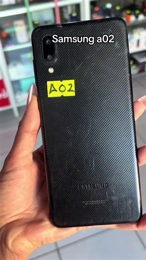 Samsung A02: Usado con Garantía y Liberación Total