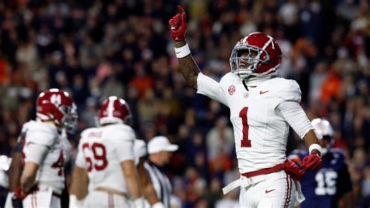 Alabama's 4th-down gamble pays off with late TD