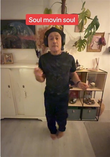Soul music that moves the soul. #freestyledancer #dancedaily