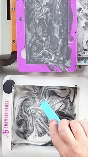 COOL Cambrian Clay Marble Pour with Melt and Pour Soap- so satisfying!