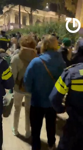 პარლამენტის მიმდებარე ტერიტორიაზე ივანიშვილის პოლიციამ კიდევ ერთი აქციის მონაწილე დააკავა. | Tabula - ტაბულა