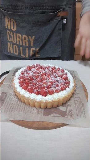いちご🍓タルト】市販のタルト生地を使っていちごのタルトを作りました