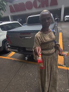 Beautiful older lady flirting with me in Panama City. . . . #panama #photographer #publicinterview #documentation #elderly | Malik Zambezi