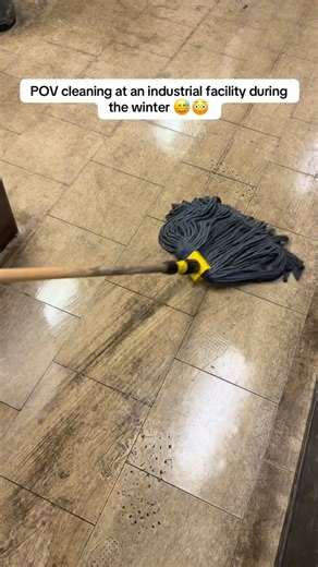 Brandon the cleaner on Instagram: "Rock salt residue and dirt…the perfect recipe for a muddy water dump 👀🧼 #clean #cleaning #cleaningpov #dirtywaterdump #mopping #metaraybans #cleantok #cleaningbusiness #cleaningasmr #wetmop #scrubbing #scrubbingasmr #cleaningaccount #floorscrubber #industrialcleaning #commercialcleaning #fblifestyle"