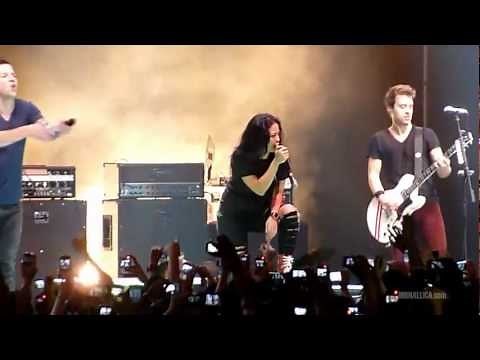 Simple Plan - Jet Lag ft. Tantri Kotak (Live in Jakarta, 17 January 2012)