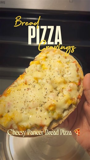 Cheesy Paneer Bread Pizza 🍕🧀 | Easy Desi Pizza at Home #shorts