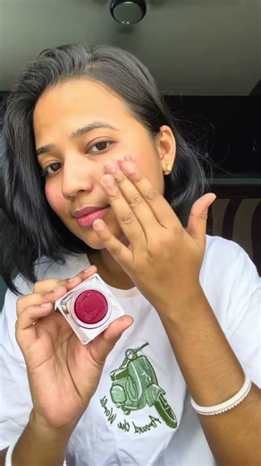 Glow made effortless with the Swiss Beauty Select Cushion Mousse Lightweight, smooth & flawless