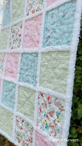 https://candlewickandroses.etsy.com | Rag Quilt Tutorials with Raewyn Stewart