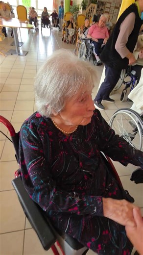 99K views · 1.9K reactions | Mme Carle à Puygouzon | Alain Karalain | Facebook