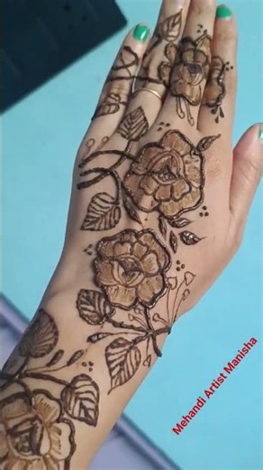 flower design.front mehandi designs.simple design