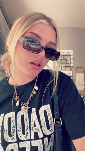 pink slides btw | slides