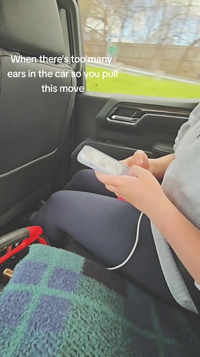 Notes app comme in handy #fyp #repost #relatable | car ears