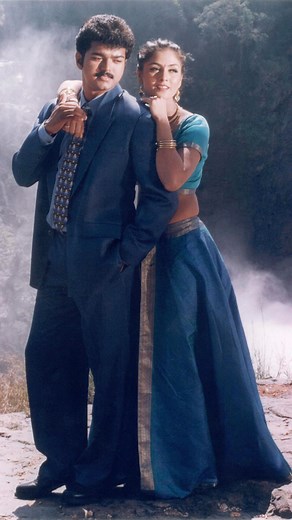 AMT on Instagram: "Songs played by any Bus driver while travelling >>>> My Spotify playlist #sarajkumar #hariharan #vijay #simron #tamilreels #tamilreelssong #tamilreels❤️ #hariharansongs #tamilwhatsappstatus #musicrecommendation #instagramreels"