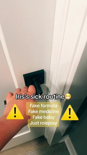 Iris’s Sick Routine with Fake Formula and Medicine | Reborn Mom Roleplay