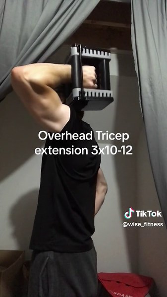 Don’t neglect your tricep workouts guys😤😤 #fyp #workout#lifting #bodybuilding #training #tricepsworkout #gains #lift