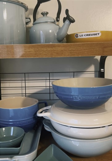 Le Creuset “Beach Theme” Collection 🌊#lecreusettiktok #lecreuset #lecreusetcollection #lecreuseteveryday