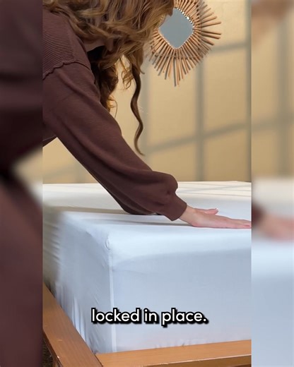 The answer to night sweats & hot flashes is here! Introducing Cosy House Luxury Bamboo Blend Bed Sheets.... ✅ Keep Cool All Night ❄️ ✅ 3x Softer than Cotton 💤 ✅ Less Laundry 🧺 ✅ Hypoallergenic 🤧 ✅ Amazon Best Seller 🔥 We've spent over $5 million Dollars developing our Unique Bamboo Blend Bed Sheets! With Over 10,000 Reviews, you'd be crazy not to try them! | Cosy House Collection