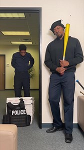 441K views · 3.5K reactions | Undercover pizza man catches suspect! | Peter Vu TV | Facebook