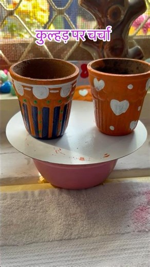 Diy earthen pot painting 💕💕 #potpainting #art #diy #acrylicpainting #shorts #ytshorts #viral