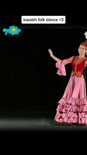she's so pretty #turkicculture #asia #turan #culturetiktok #🇹🇷🇦🇿🇹🇲🇺🇿🇰🇿🇰🇬 #turkic #kazakh #kazakhstan #🇰🇿