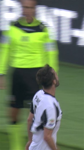 Pjanic working his magic ✨🎩 #GoalOfTheDay | Juventus