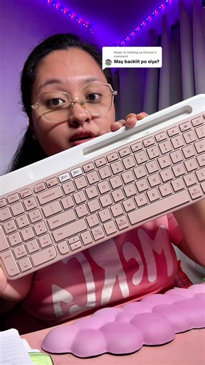 Replying to @hotdog sa freezer Logitech K580 keyboard is worth the price #logitech #keyboard #wfhessentials #desksetup