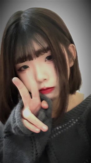 Captivating Beauty Photos: Embracing Natural Elegance