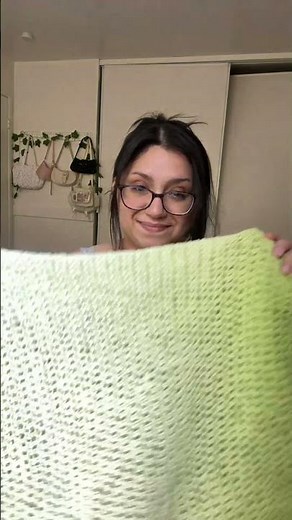 latest curvy girl crochet make! yarn by @lilthings.world 💖 #crochet #crochetwearables #curvycrochet