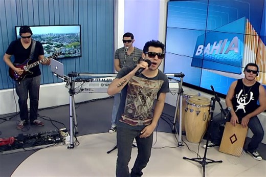 Cantor Tomate é o convidado musical do programa