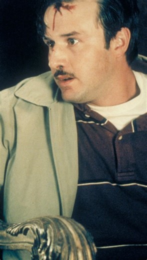 Dewey has a point, guys 🤨 The third film in the franchise turns 25! David Arquette in “Scream 3” (2000), directed by Wes Craven. #scream3 #scream #dewey #davidarquette #wescraven #movie #slasher #horror #snobmedia | Snob Media