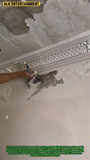 The Process of Peeling Off Damaged Wall Paint | A Satisfying Home Renovation! 🏠 #shorts