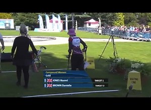 Tour Thursday! This week we go back to 2014 at Wollaton Hall for the Compound Women's finals between Naomi Jones and Danielle Brown...have a watch! 🏹🥇 | Archery GB