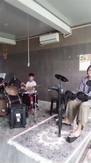 Polyrythm #drummerkids