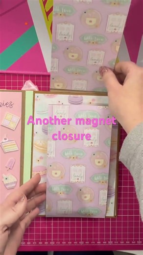 Tons of paper in your stash?Make a Handmade scrapbook memory album! #scrapbooking #paperlove