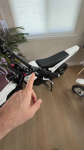Eskute Electric Dirt Bike: Power and Performance Unleashed