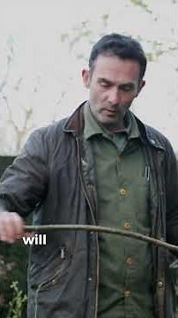 How to stake your peonies: Expert advice from Sissinghurst gardener Troy Scott Smith #plants #garden