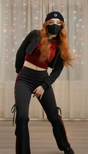 Two -bbno/left right dance #viral #trending #shorts #dance #youtubeshorts