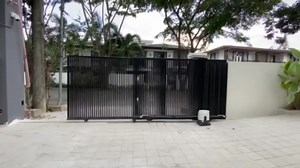 “RIB” Telescopic sliding gate  | Doortech System | Facebook