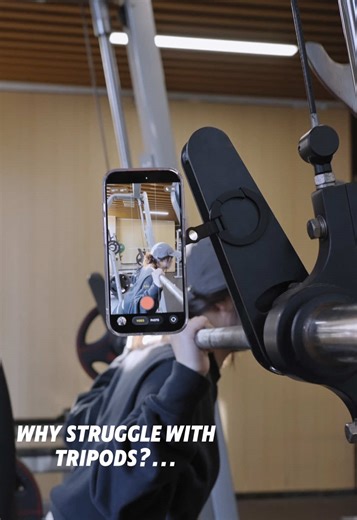 🔥 Must-have for your gym bag! This dual-sided magnetic ring stays sleek & low-profile, yet it locks in perfectly for that clean, pro-level footage every time. #GymCreator #GymContent #MagneticPhoneHolder #FYP #GymLife