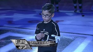 Gavin Stevens nailed the national anthem before tonight's game! | LA Kings