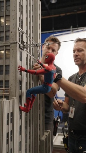 How Spider-Man’s Tower Collapse Scene Was Made 🎬🕷️ #spiderman #shorts #movie