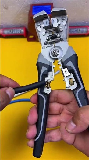 .#Multi-functional wire stripper #Wire strippers#electrician#Electrical tools