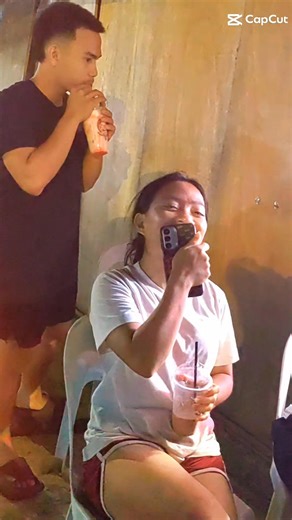 � SWIRLY BITES – ICE CREAM PROMO! 🍦 Swirly Bites Lamon sa Sarap, Sulit sa Presyo! "Beat the init with sweetness! ☀️🍦 Swirly Bites is here to satisfy your cravings starting at only ₱15! Try the BUY 1 TAKE 1 Cone for just ₱28! Masarap na sulit pa! Tara na sa Swirly Bites!" ✨ DAILY SWEET TREATS! ✨ 🔹 WAFER CONE ✔ Vanilla Regular – ₱15 ✔ Chocolate Regular – ₱15 ✔ Mix Vanilla-Choco – ₱15 🍧 PREMIUM CUPS & CREATIONS – STARTING AT ₱28 to ₱35 Stick O Treat – ₱28 Perfect sa mga bata, may Stick-O twist!