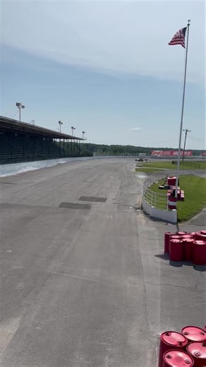 Brandon Bellinger on the hammer in the 2-Seat Supermodified 🔨 #SteelPalace | Oswego Speedway