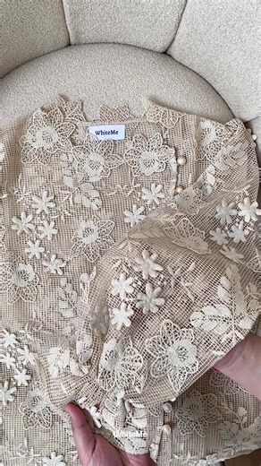 WhiteMe (@whiteme_id)’s videos with original sound - Farah Deluna