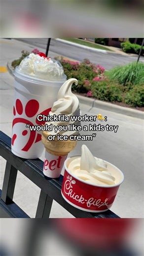 Chick-fil-A Worker Offers Kids Toy or Ice Cream