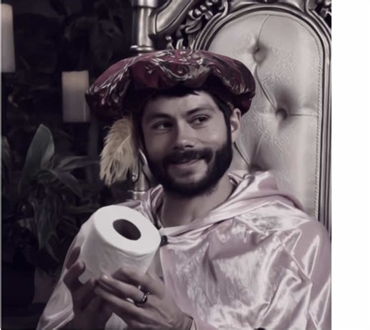 #dylanobrien he’s so funny i love this man he had me laughing — #obrienluvs #dylanobrien #royalcourt #viral