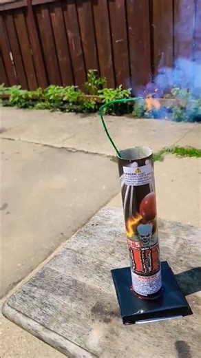 It's IT canister shells #firework