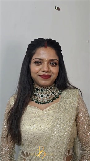 SREESHA ( Bridal makeup artist kerala ) on Instagram: "Reception makeover done for Beautiful @varshaunni97 ❤ @brides_of__sreesha #instagram #bridemakeup #réception #ᴋᴀɴɴᴜʀ #makeupartist"